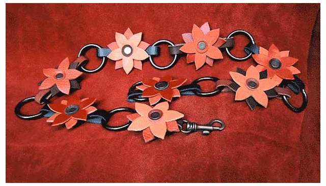 ceinture fleur avec anneaux métal